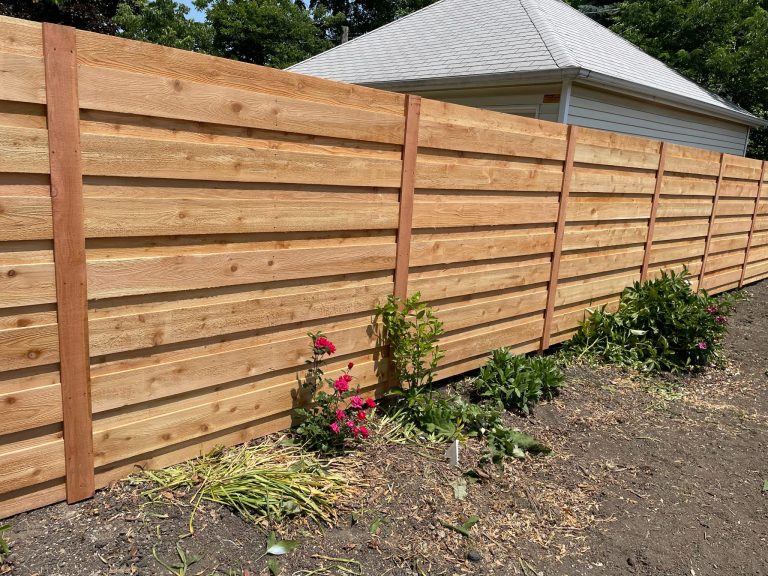 horizontal cedar fence.1 2048x1536 1 768x576